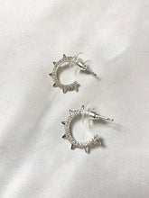 Load image into Gallery viewer, On Point Metal Open Hoop Earrings