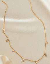 Load image into Gallery viewer, Simply Darling Dainty Gold Chain Necklace
