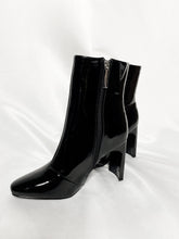 Load image into Gallery viewer, Making Moves Black Patent Booties
